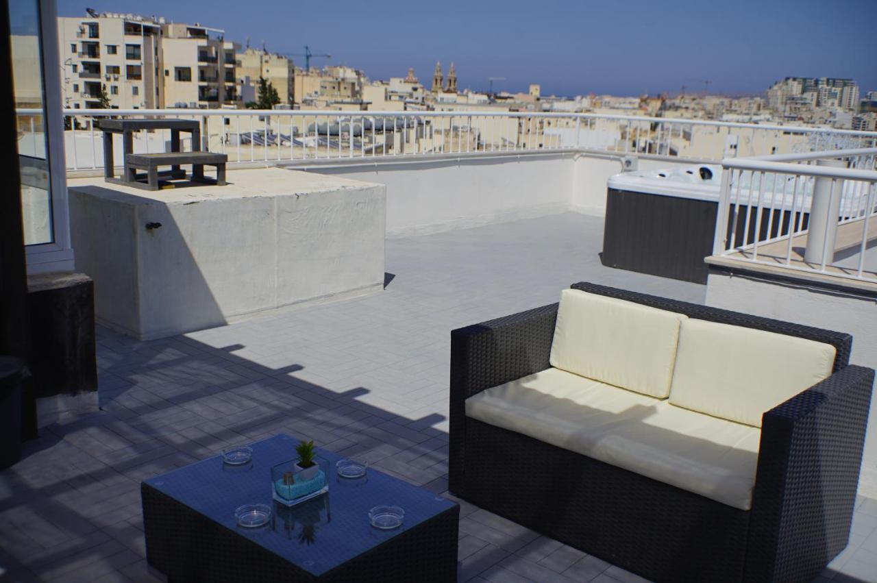 Wonderful Apartments With Shared Jacuzzi And Panorama Rooftop Gzira Exterior foto
