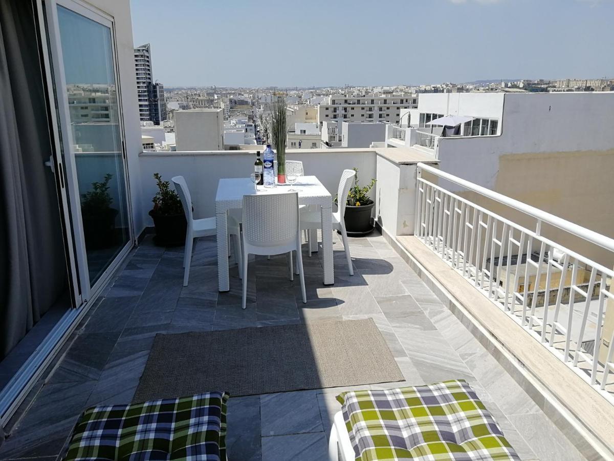 Wonderful Apartments With Shared Jacuzzi And Panorama Rooftop Gzira Exterior foto
