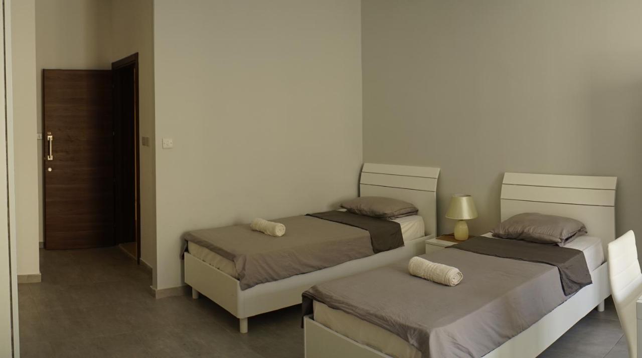 Wonderful Apartments With Shared Jacuzzi And Panorama Rooftop Gzira Exterior foto